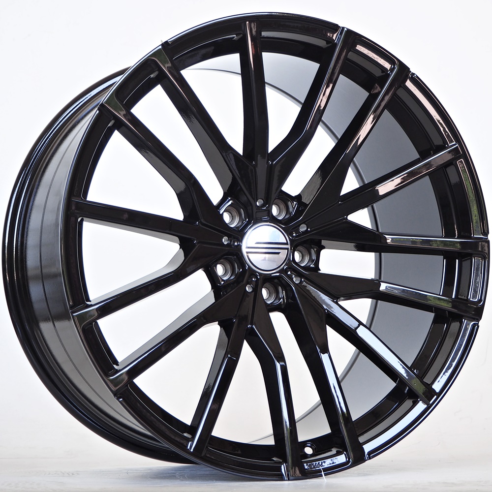 Llanta 4R Fang Gloss Black