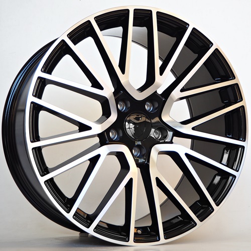 Llanta 4R Lark Black Face Machined